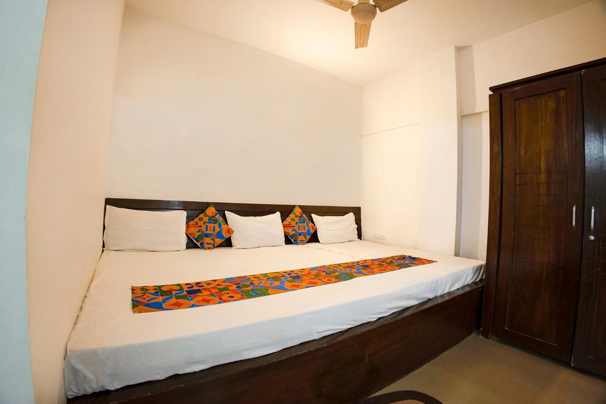 Fabhotel Comfort Stays - Nr Miramar Beach ปณชี ภายนอก รูปภาพ